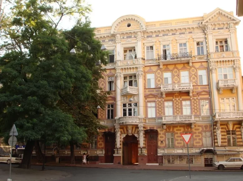 Commercial property 186 m² in Odesa, Ukraine