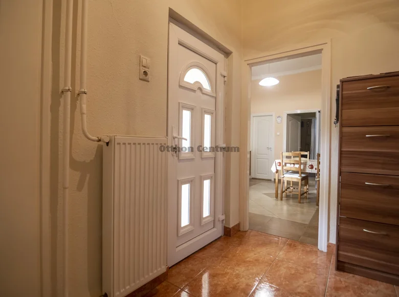 Haus 7 Zimmer 222 m² Budapest, Ungarn