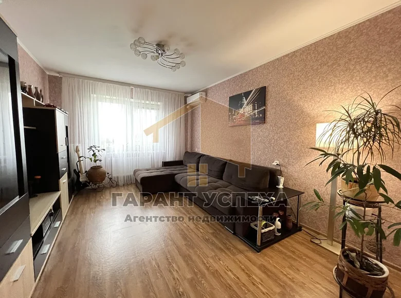 Mieszkanie 2 pokoi 63 m² Muchaviecki sielski Saviet, Białoruś