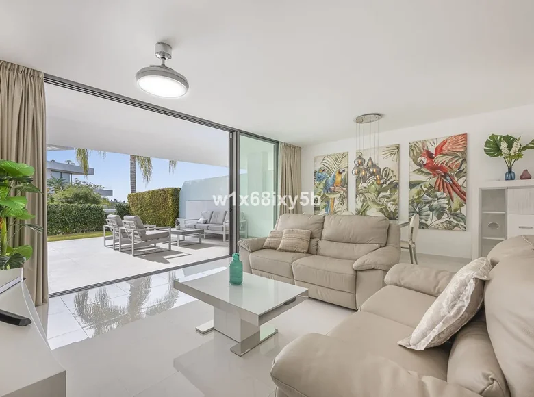 2 bedroom apartment 182 m², Spain