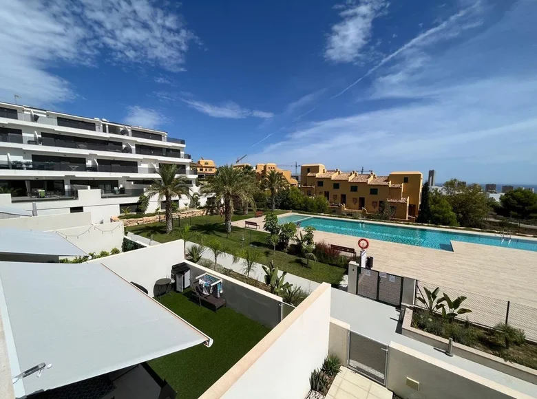 Квартира 2 спальни 90 м² Finestrat, Испания