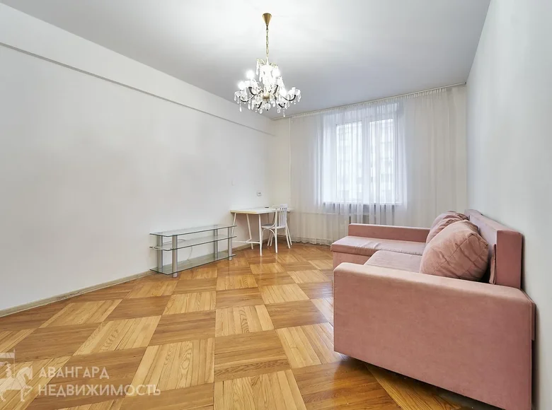 Mieszkanie 3 pokoi 80 m² Mińsk, Białoruś