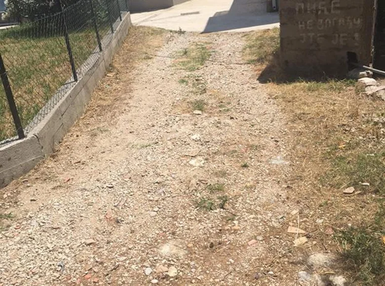 Land 740 m² Canj, Montenegro