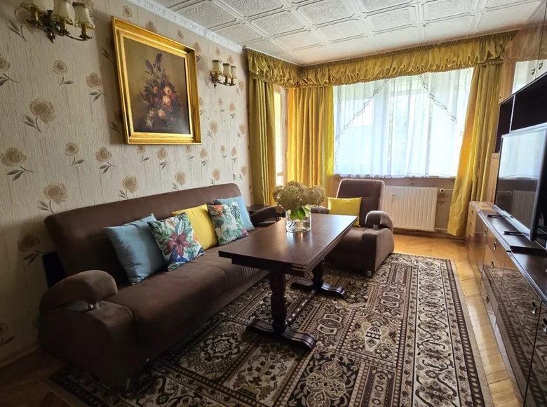 Mieszkanie 3 pokoi 44 m² Poznań, Polska