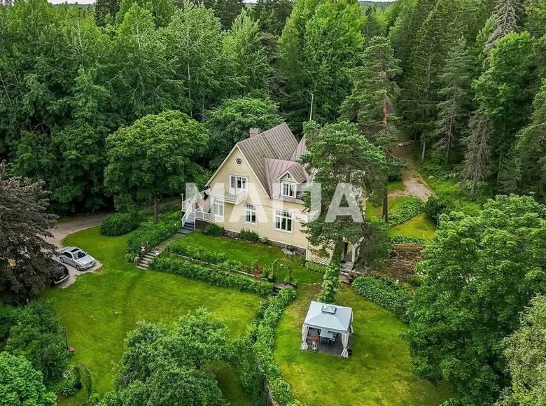 Maison 7 chambres 280 m² Kirkkonummi, Finlande
