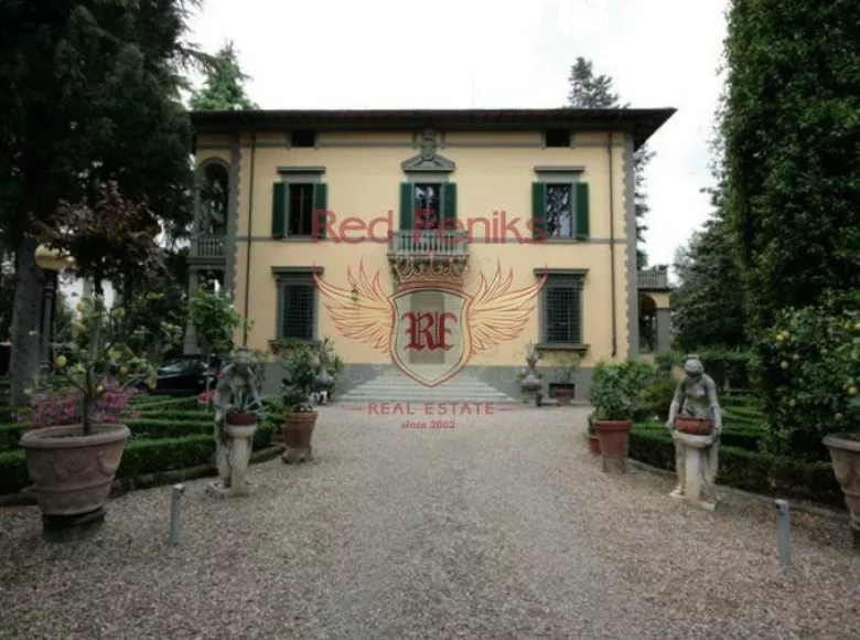 5 bedroom villa 900 m² Florence, Italy