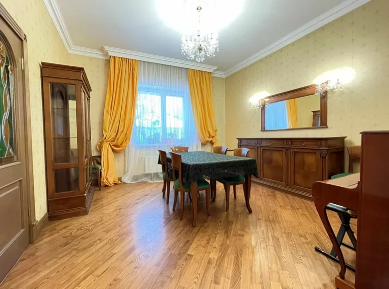 Wohnung 6 Zimmer 150 m² Riga, Lettland