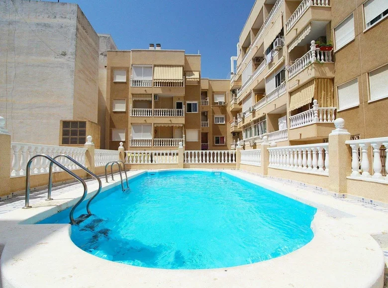 2 bedroom apartment 45 m² Torrevieja, Spain