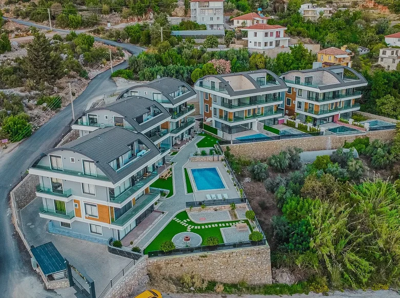 5 bedroom house 500 m² Alanya, Turkey