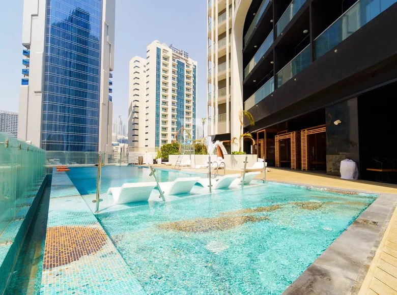 Mieszkanie 3 pokoi 1 364 m² Dubaj, Emiraty Arabskie