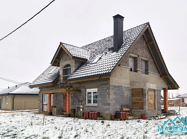 House 230 m² Dziescanski sielski Saviet, Belarus