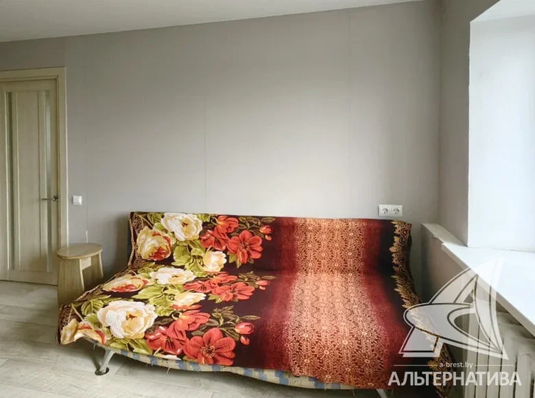 2 room apartment 36 m² Kamyanyets, Belarus