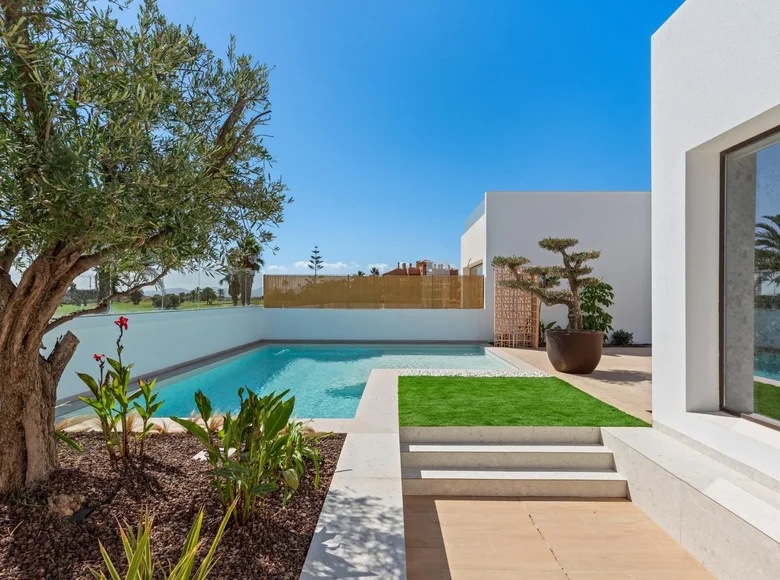 Villa de tres dormitorios 108 m² Los Alcazares, España