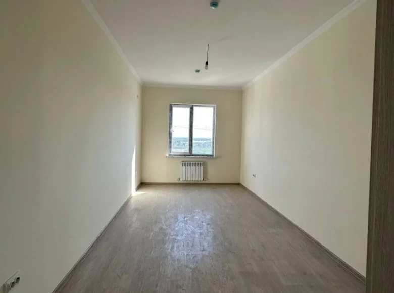 Kvartira 3 xonalar 73 m² Khanabadda