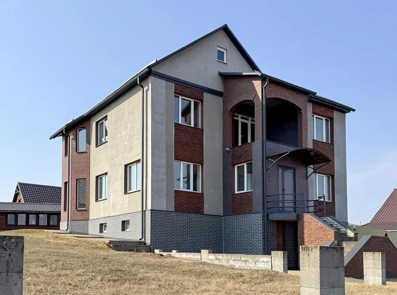 Dom 302 m² Uzda, Białoruś