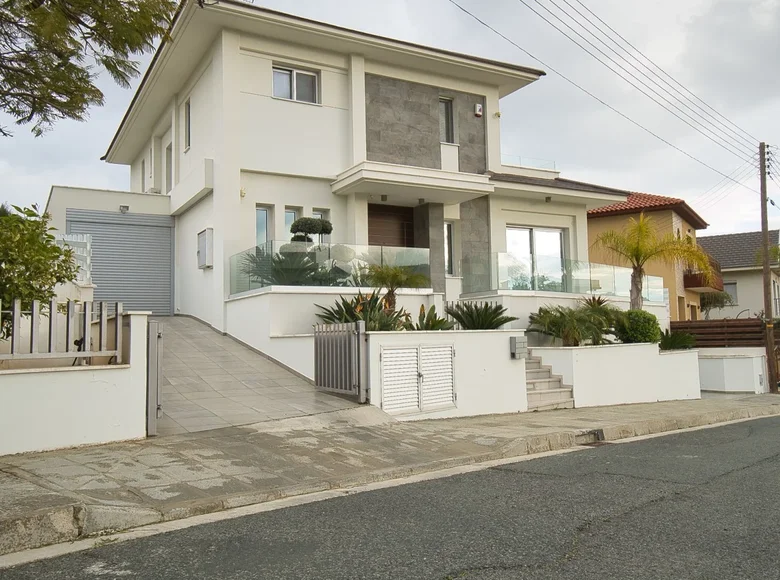 Haus 5 Schlafzimmer 252 m² Demos Agiou Athanasiou, Zypern