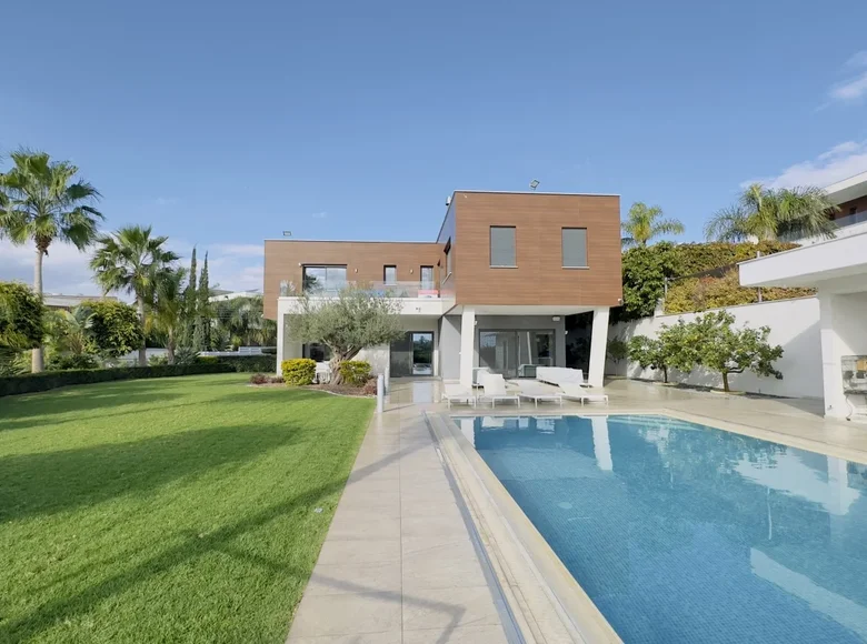 Maison 6 chambres 419 m² Agios Tychonas, Chypre