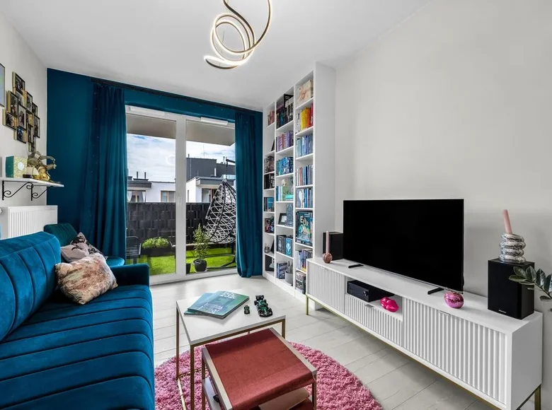 2 room apartment 43 m² Warsaw, Poland