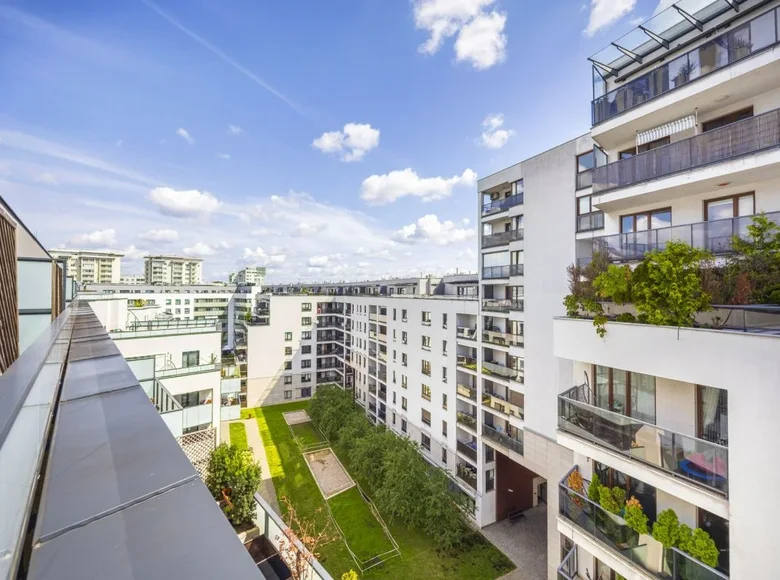 Wohnung 5 zimmer 106 m² Warschau, Polen