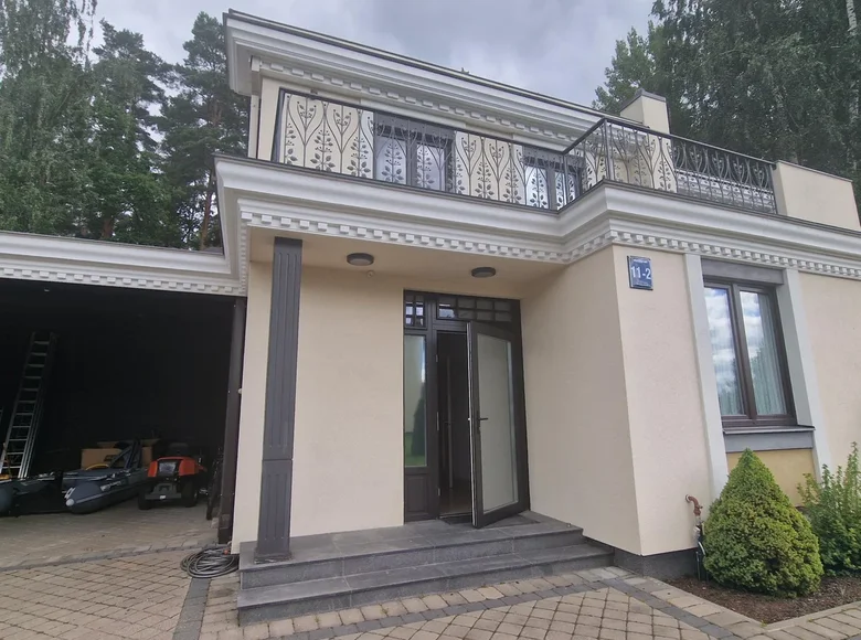 Szeregowiec 3 pokoi 215 m² Sebruciems, Łotwa