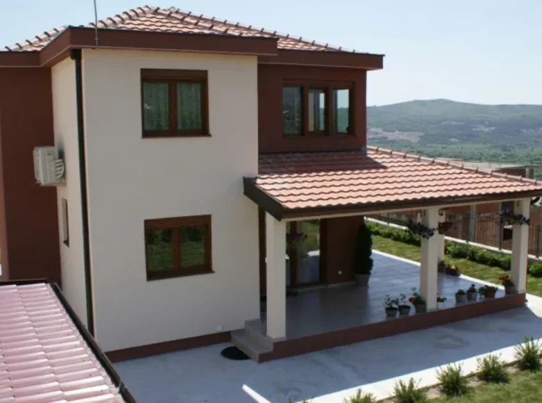 Дом 4 спальни 185 м² Черногория, Черногория