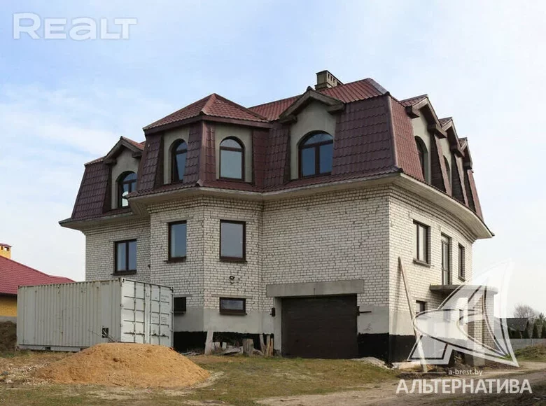 House 393 m² Brest, Belarus