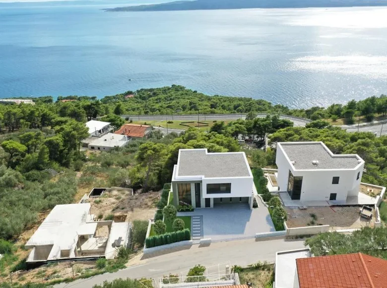 villa de 5 dormitorios 302 m² Makarska, Croacia