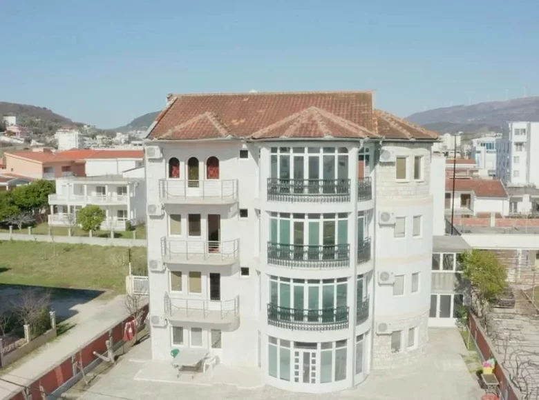 Hotel 600 m² en Ulcinj, Montenegro
