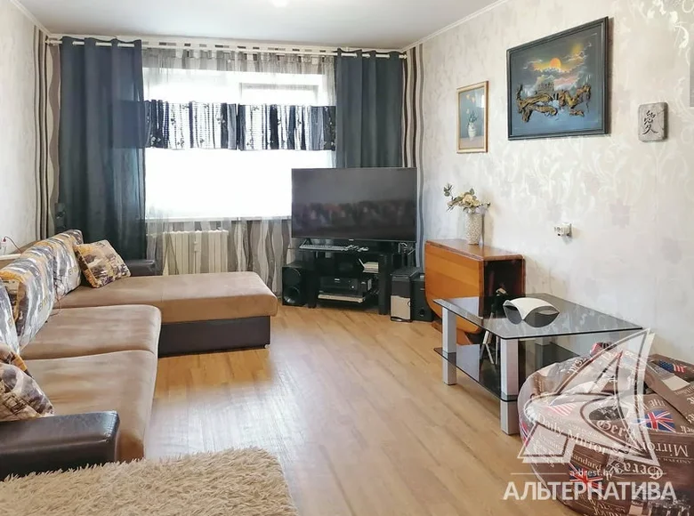 Mieszkanie 4 pokoi 79 m² Brześć, Białoruś