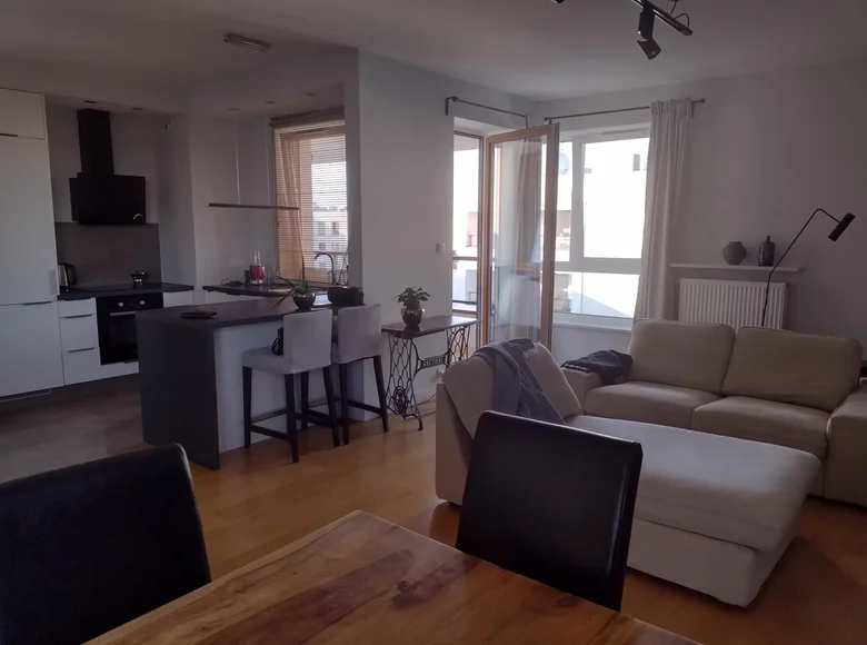 2 room apartment 61 m² in Warsaw, Poland