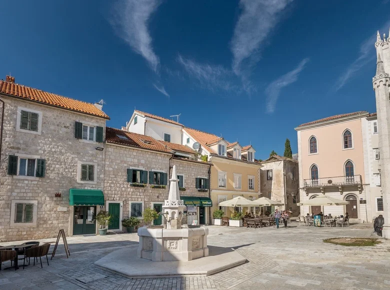 Villa de 6 habitaciones 198 m² Herceg Novi, Montenegro