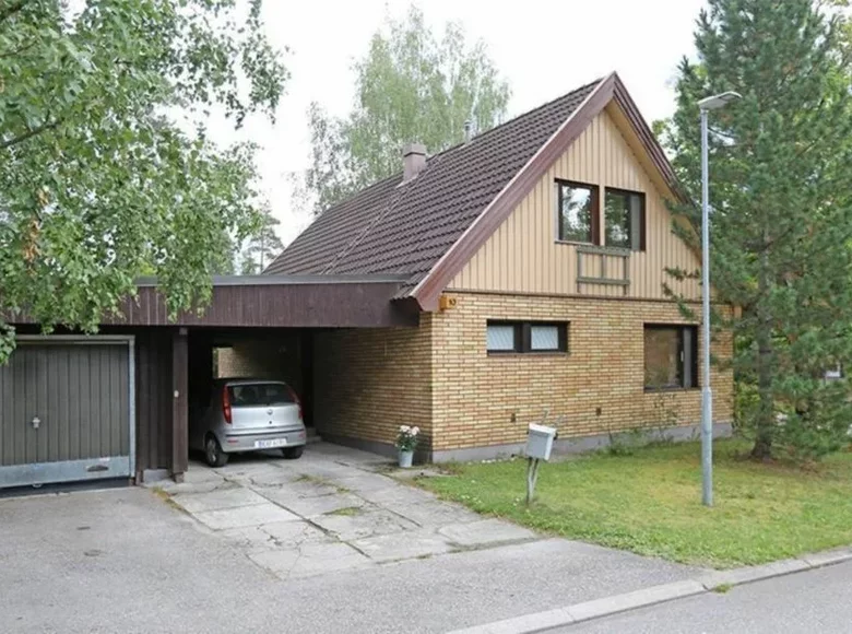 Дом 5 комнат 106 м² Лаппеэнранта, Финляндия