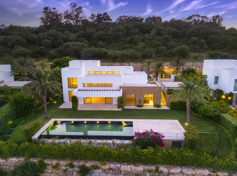 villa de 5 chambres 655 m² Casares, Espagne