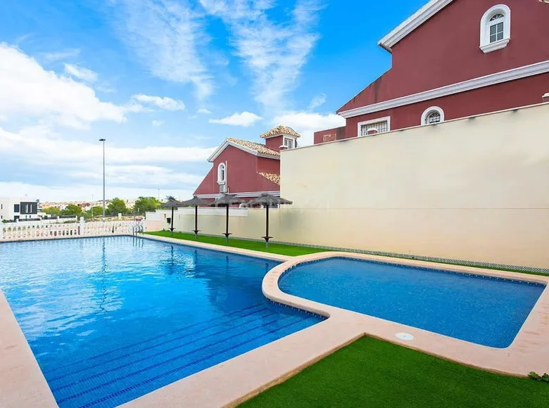 Villa de tres dormitorios 281 m² Izhevsk, Rusia