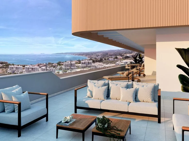 4 bedroom apartment 227 m² Estepona, Spain