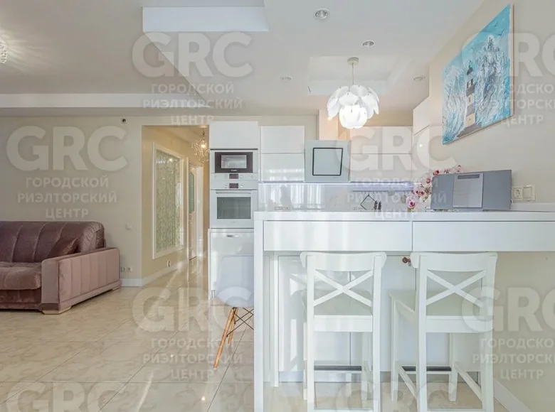 3 room apartment 98 m² Sochi, Russia