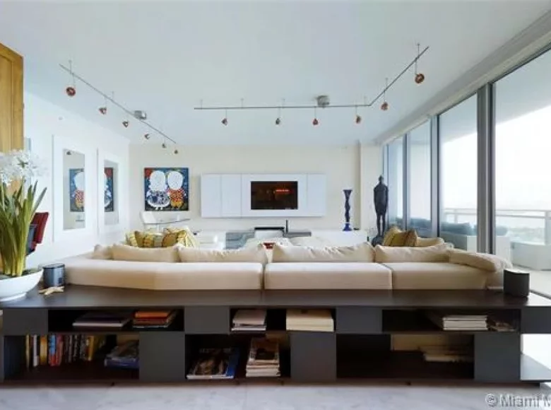 3 bedroom apartment 290 m² Miami, United States