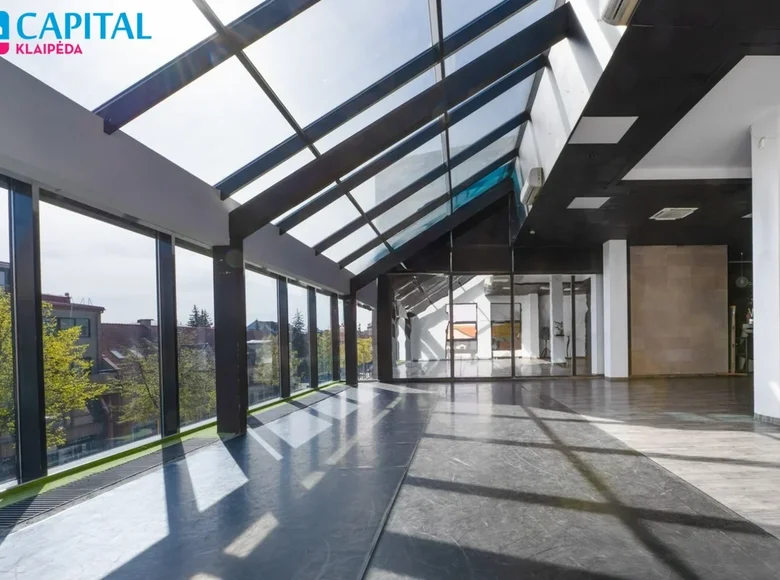 Commercial property 144 m² in Klaipėda, Lithuania