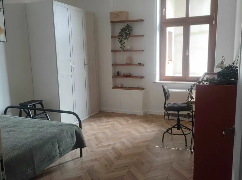 1 room apartment 40 m² in Krakow, Poland