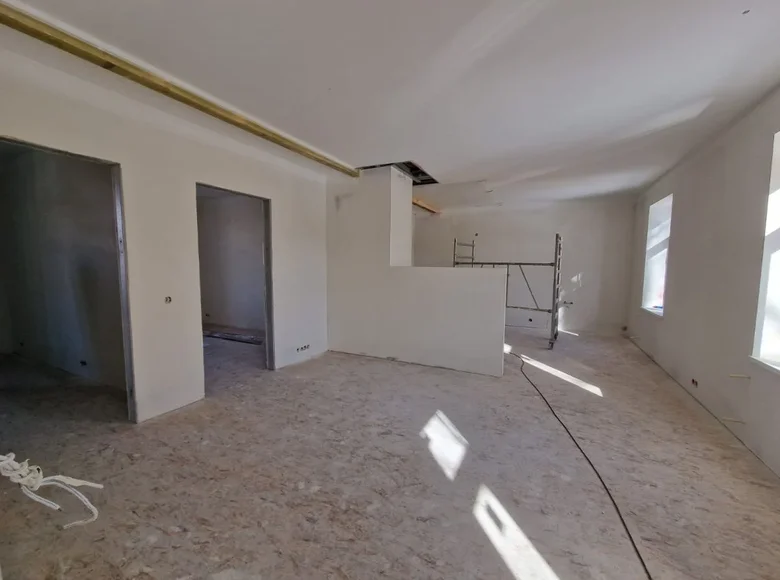 Mieszkanie 4 pokoi 74 m² Ryga, Łotwa