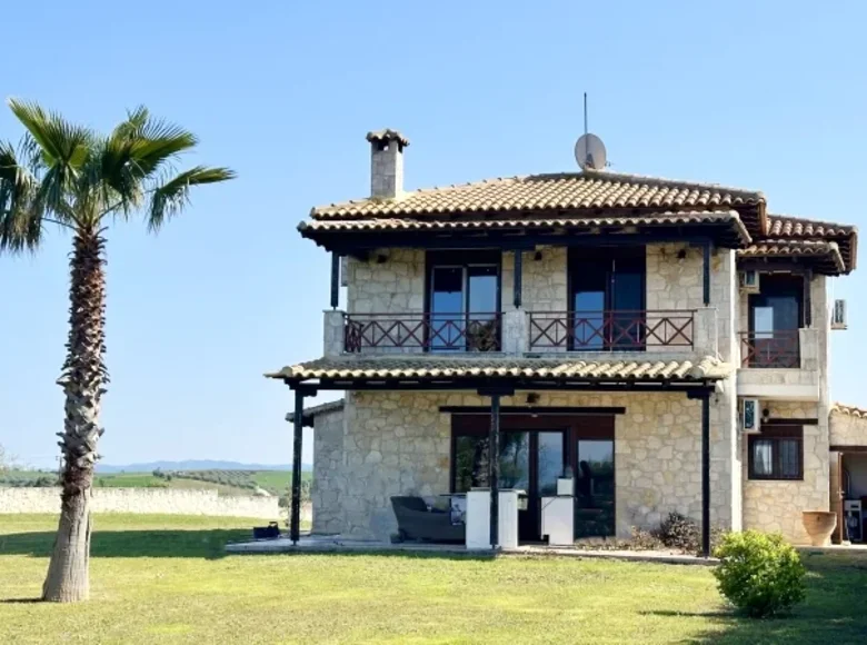 3 bedroom house 125 m² Nea Fokea, Greece