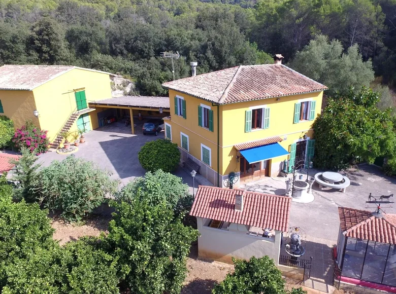 Castle 4 bedrooms 608 m² sa Pobla, Spain