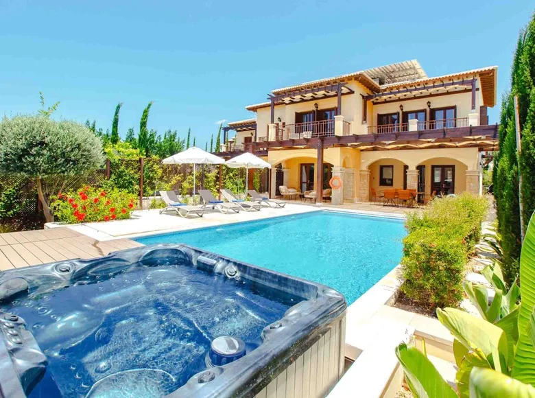 3 bedroom house 215 m² Kouklia, Cyprus