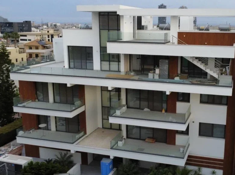 Attique 3 chambres 139 m² Germasogeia, Chypre