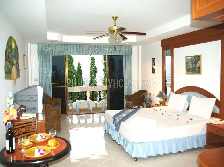 Propiedad comercial 38 m² en Pa Tong, Tailandia