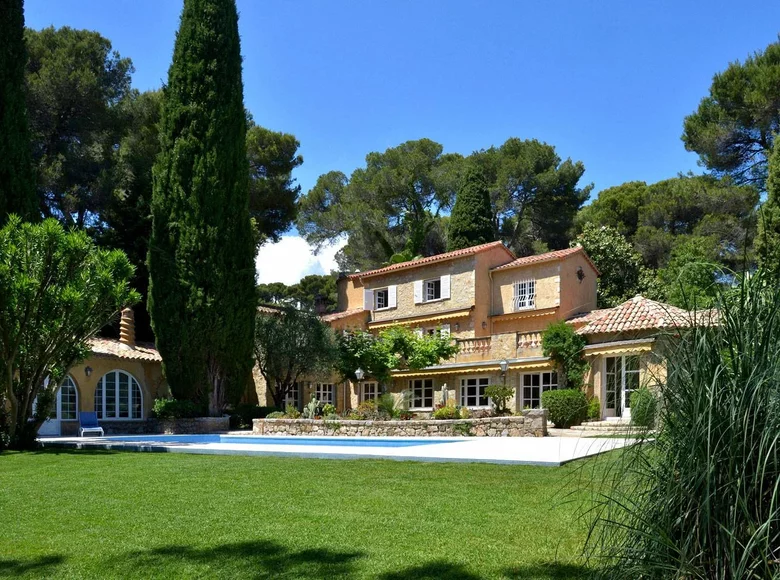 villa de 5 chambres 450 m² Antibes, France
