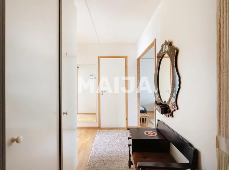 Apartamento 2 habitaciones 60 m² Maentsaelae, Finlandia