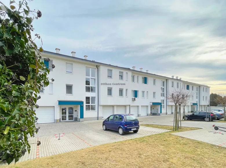 Mieszkanie 3 pokoi 59 m² Szombathelyi jaras, Węgry