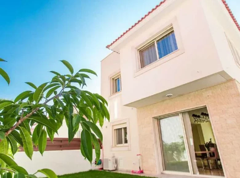 Willa 5 pokojów 272 m² Społeczność St. Tychon, Cyprus