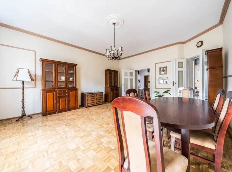 Mieszkanie 3 pokoi 88 m² Poznań, Polska